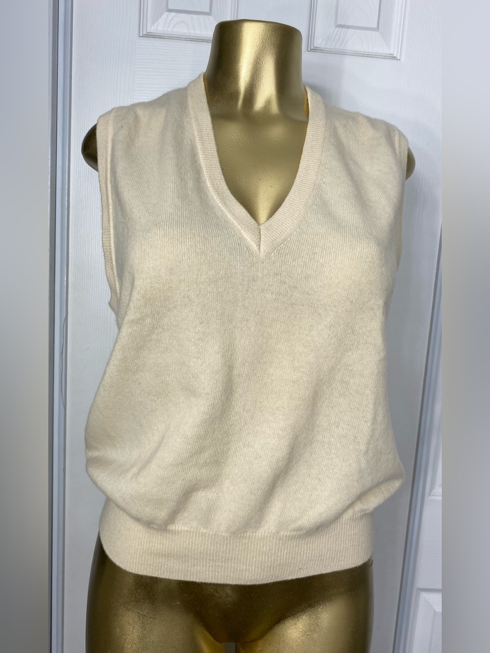 ‼️mede in Italy pure lambswool Ivory V-Neck Knit Sweater Vest